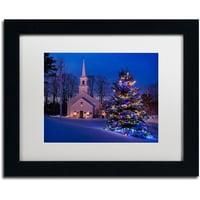אמנות סימן מסחרי ניו אינגלנד חג המולד אמנות קנבס מאת מייקל בלאנשט צילום לבן מט, מסגרת שחורה
