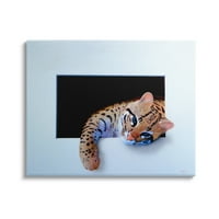 סטופל תעשיות תינוק אוצלוט חתול מרגיע כפה כהה מסתורי חלל ציור גלריה עטוף בד הדפסת קיר אמנות, עיצוב על ידי